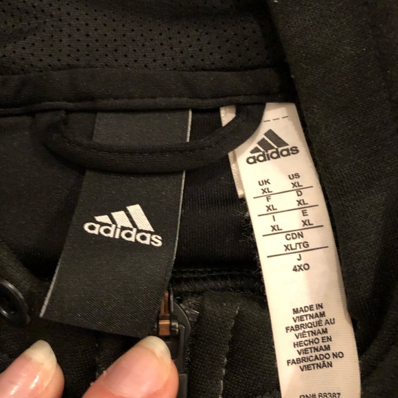 Adidas jacket - Picture 2 of 2